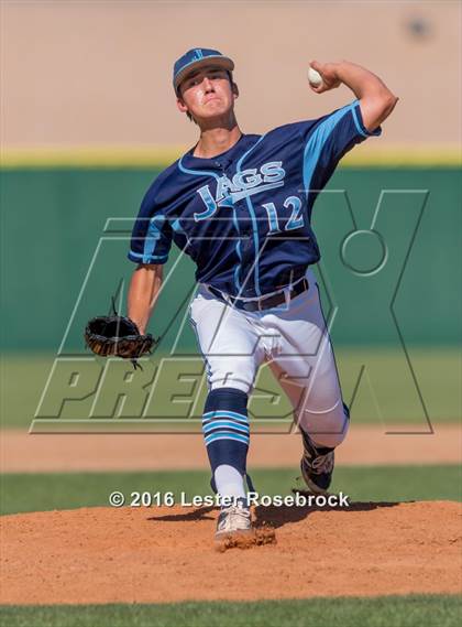 Thumbnail 3 in Smithson Valley vs S.A. Johnson (Class 6A Bidistrict Playoffs) photogallery.