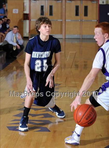 Thumbnail 3 in Huntington @ Islip photogallery.