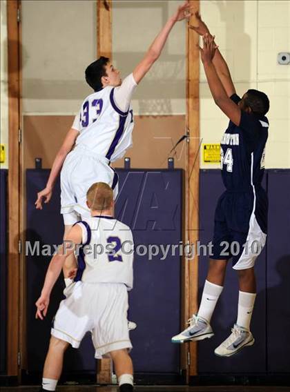 Thumbnail 1 in Huntington @ Islip photogallery.
