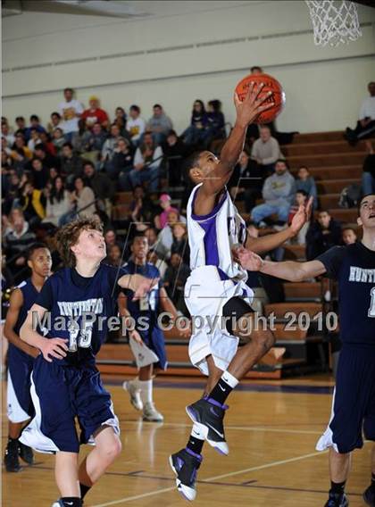 Thumbnail 2 in Huntington @ Islip photogallery.