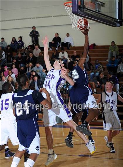 Thumbnail 2 in Huntington @ Islip photogallery.