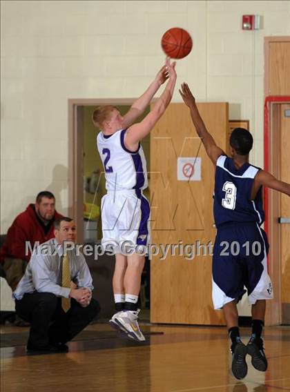 Thumbnail 1 in Huntington @ Islip photogallery.
