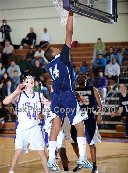 Thumbnail 1 in Huntington @ Islip photogallery.