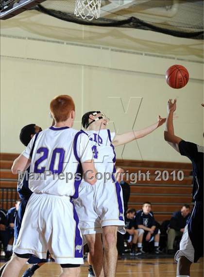 Thumbnail 2 in Huntington @ Islip photogallery.