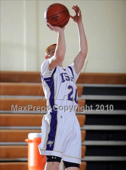 Thumbnail 1 in Huntington @ Islip photogallery.