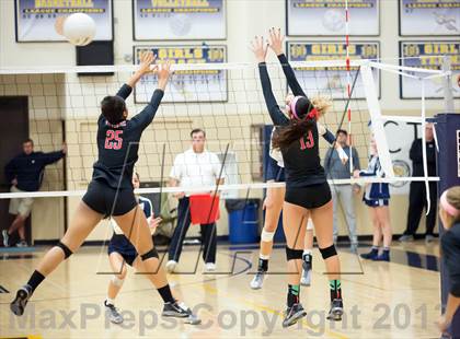 Thumbnail 1 in Harvard-Westlake @ Notre Dame (CIF SS D1A Semifinals) photogallery.