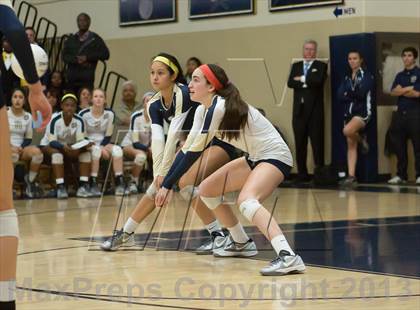 Thumbnail 2 in Harvard-Westlake @ Notre Dame (CIF SS D1A Semifinals) photogallery.