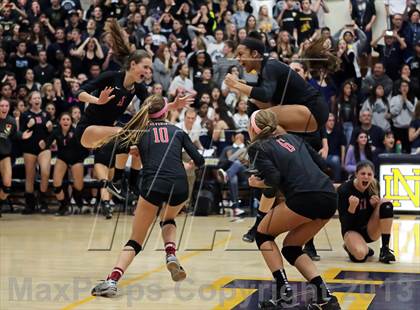 Thumbnail 2 in Harvard-Westlake @ Notre Dame (CIF SS D1A Semifinals) photogallery.