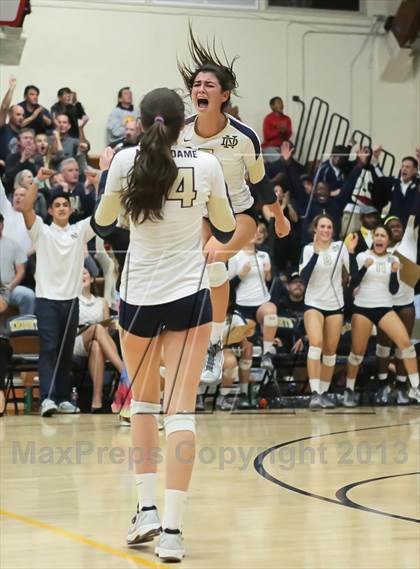 Thumbnail 2 in Harvard-Westlake @ Notre Dame (CIF SS D1A Semifinals) photogallery.