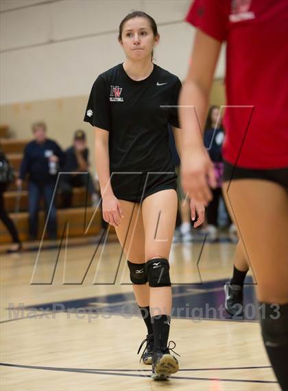 Thumbnail 2 in Harvard-Westlake @ Notre Dame (CIF SS D1A Semifinals) photogallery.