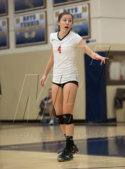 Thumbnail 3 in Harvard-Westlake @ Notre Dame (CIF SS D1A Semifinals) photogallery.