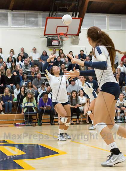 Thumbnail 3 in Harvard-Westlake @ Notre Dame (CIF SS D1A Semifinals) photogallery.
