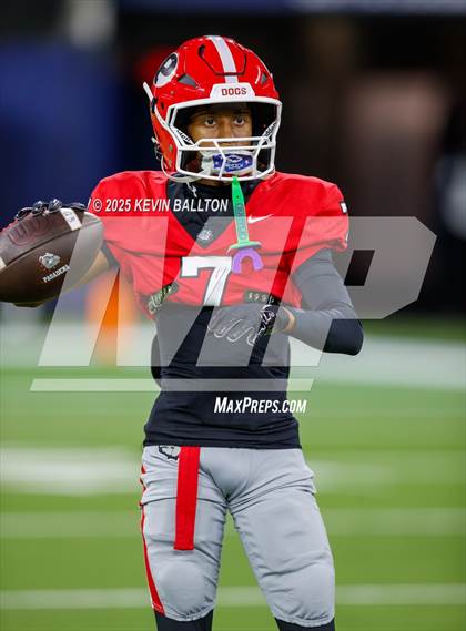 Thumbnail 3 in Crescenta Valley @ Pasadena photogallery.