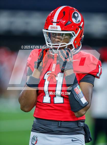 Thumbnail 1 in Crescenta Valley @ Pasadena photogallery.