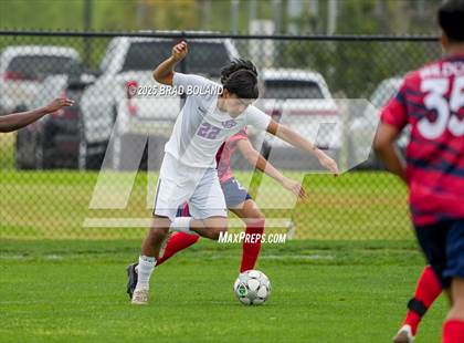 Thumbnail 2 in Christian Brothers vs. Dunwoody photogallery.