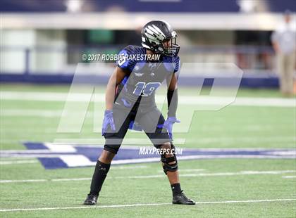 Thumbnail 1 in Lake Dallas vs. North Forney (UIL 5A Division 2 Region 2 Area) photogallery.