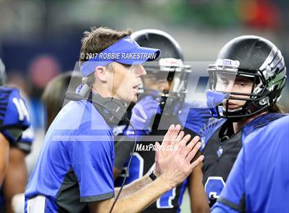 Thumbnail 3 in Lake Dallas vs. North Forney (UIL 5A Division 2 Region 2 Area) photogallery.