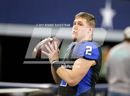 Thumbnail 2 in Lake Dallas vs. North Forney (UIL 5A Division 2 Region 2 Area) photogallery.