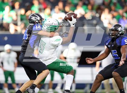 Thumbnail 3 in Lake Dallas vs. North Forney (UIL 5A Division 2 Region 2 Area) photogallery.
