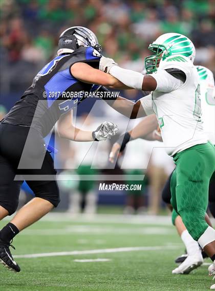 Thumbnail 2 in Lake Dallas vs. North Forney (UIL 5A Division 2 Region 2 Area) photogallery.