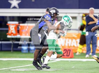 Thumbnail 1 in Lake Dallas vs. North Forney (UIL 5A Division 2 Region 2 Area) photogallery.
