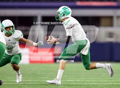 Thumbnail 2 in Lake Dallas vs. North Forney (UIL 5A Division 2 Region 2 Area) photogallery.
