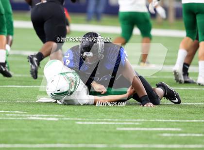 Thumbnail 2 in Lake Dallas vs. North Forney (UIL 5A Division 2 Region 2 Area) photogallery.