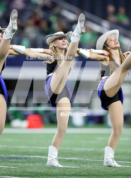 Thumbnail 3 in Lake Dallas vs. North Forney (UIL 5A Division 2 Region 2 Area) photogallery.