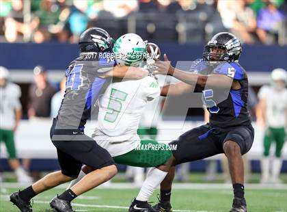 Thumbnail 2 in Lake Dallas vs. North Forney (UIL 5A Division 2 Region 2 Area) photogallery.
