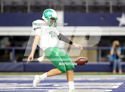 Thumbnail 2 in Lake Dallas vs. North Forney (UIL 5A Division 2 Region 2 Area) photogallery.