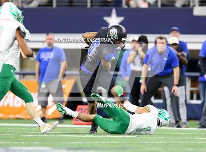 Thumbnail 3 in Lake Dallas vs. North Forney (UIL 5A Division 2 Region 2 Area) photogallery.