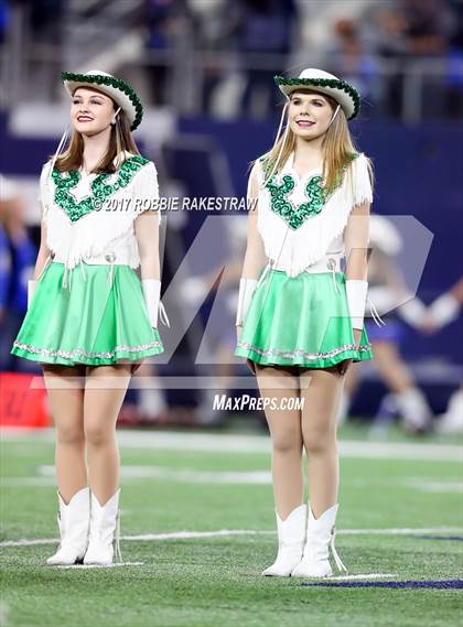 Thumbnail 2 in Lake Dallas vs. North Forney (UIL 5A Division 2 Region 2 Area) photogallery.