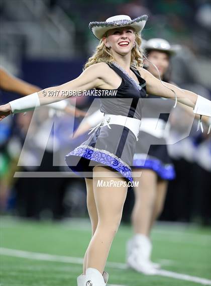 Thumbnail 2 in Lake Dallas vs. North Forney (UIL 5A Division 2 Region 2 Area) photogallery.