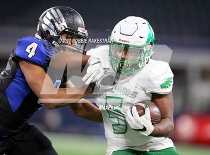 Thumbnail 3 in Lake Dallas vs. North Forney (UIL 5A Division 2 Region 2 Area) photogallery.