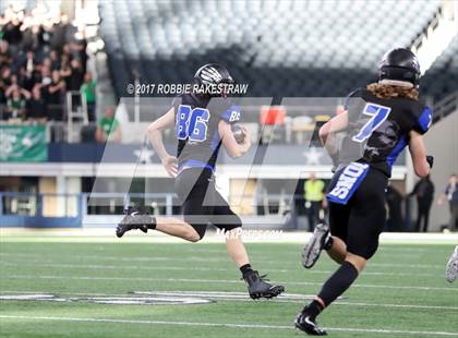 Thumbnail 3 in Lake Dallas vs. North Forney (UIL 5A Division 2 Region 2 Area) photogallery.