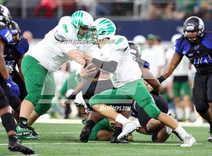 Thumbnail 3 in Lake Dallas vs. North Forney (UIL 5A Division 2 Region 2 Area) photogallery.