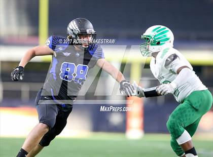 Thumbnail 1 in Lake Dallas vs. North Forney (UIL 5A Division 2 Region 2 Area) photogallery.