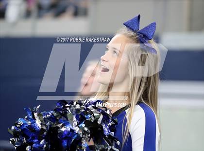 Thumbnail 1 in Lake Dallas vs. North Forney (UIL 5A Division 2 Region 2 Area) photogallery.