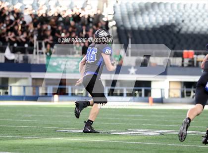 Thumbnail 2 in Lake Dallas vs. North Forney (UIL 5A Division 2 Region 2 Area) photogallery.