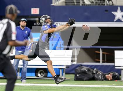 Thumbnail 3 in Lake Dallas vs. North Forney (UIL 5A Division 2 Region 2 Area) photogallery.