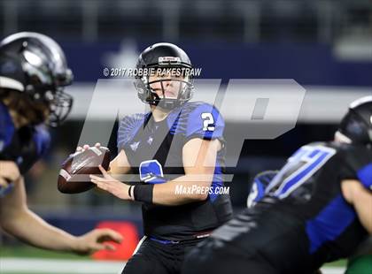 Thumbnail 3 in Lake Dallas vs. North Forney (UIL 5A Division 2 Region 2 Area) photogallery.