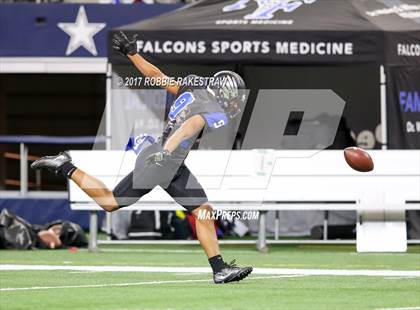 Thumbnail 1 in Lake Dallas vs. North Forney (UIL 5A Division 2 Region 2 Area) photogallery.