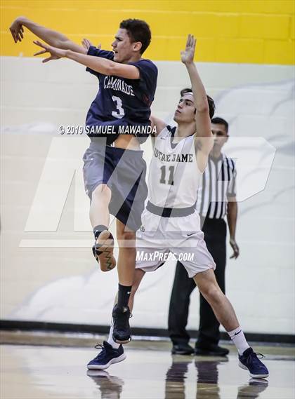 Thumbnail 2 in Chaminade vs  Notre Dame (SO) (Mission league tournament) photogallery.