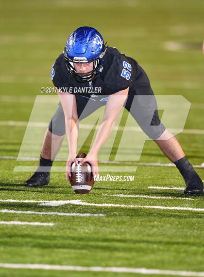 Thumbnail 1 in New Diana vs. Gunter (UIL 3A Division 2 Quarterfinal) photogallery.