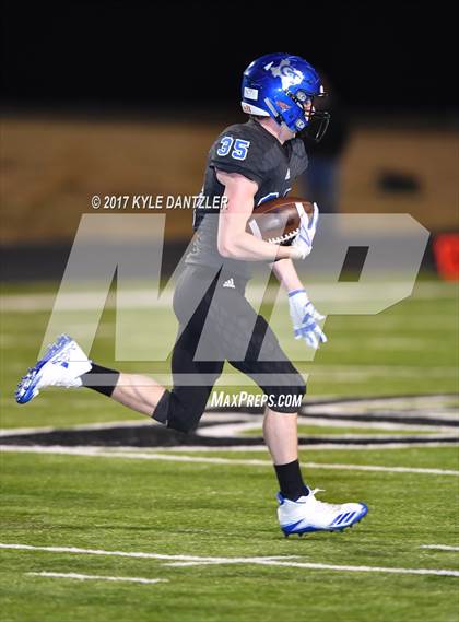 Thumbnail 3 in New Diana vs. Gunter (UIL 3A Division 2 Quarterfinal) photogallery.