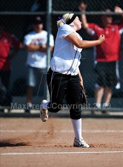 Thumbnail 1 in Norco @ Centennial photogallery.
