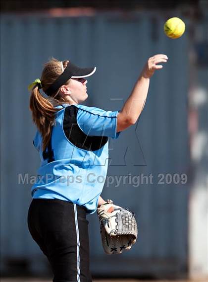 Thumbnail 1 in Norco @ Centennial photogallery.