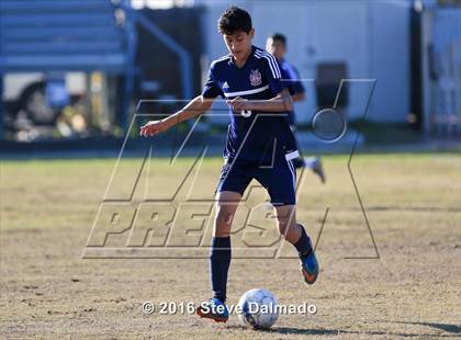 Thumbnail 3 in John Ehret @ Metairie Park Country Day photogallery.