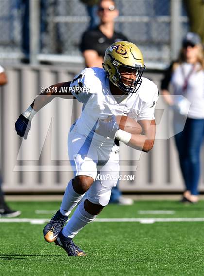 Thumbnail 2 in Vandegrift vs. Klein Collins (UIL 6A Area Playoff) photogallery.