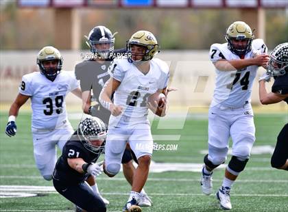Thumbnail 2 in Vandegrift vs. Klein Collins (UIL 6A Area Playoff) photogallery.